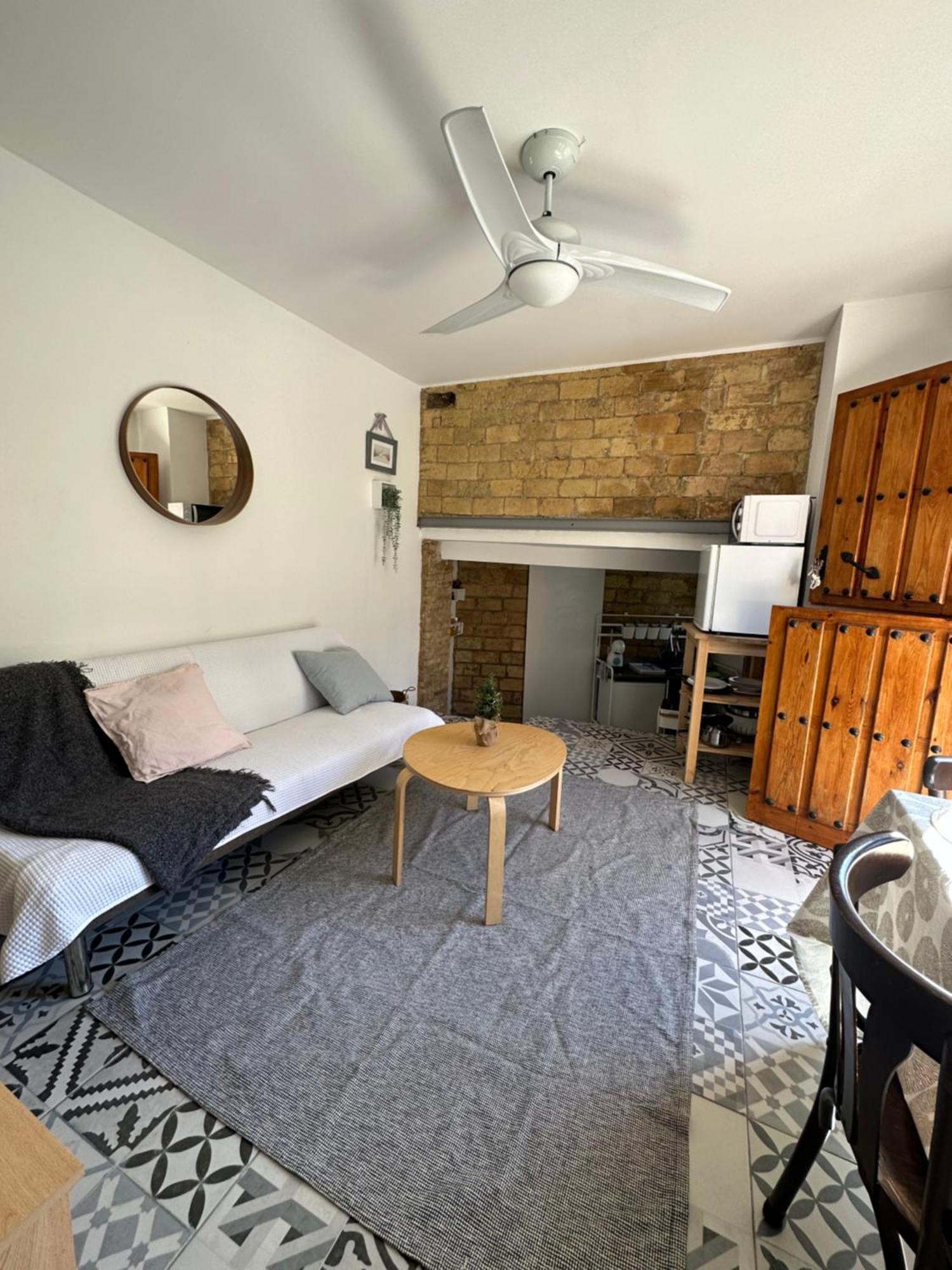 Ruzafa Terrace Oasis: Cozy A/C Apartment with Garden Access Valencia Exterior photo